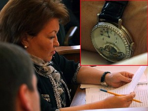 Депутат от ПР Бахтеева носит часы за100 тысяч у.е. 