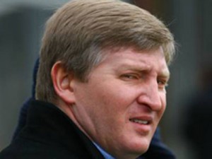 Чего нужно ожидать Ринату Ахметову от Януковича?  Янукович Хорошковский Тимошенко СБУ налоговая Левочкин 
