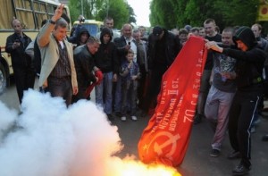 День победы: «Свобода» стала главными провокаторами. Видео суд Киев депутат 