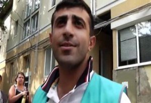 Ялтинские гопники вымогают у людей по 50 гривен за парковку 