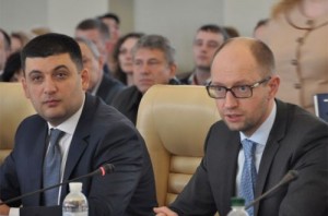 Яценюк предлагает назначить Гройсмана вице премьером, Шимкива министром экономики 