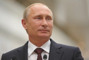 ITAR-TASS: MINSK, BELARUS. AUGUST 27, 2014. Russia's president Vladimir Putin talks to journalists after a meeting of the heads of the Customs Union member-states with the Ukrainian president and representatives of the European Union. (Photo ITAR-TASS/ Alexei Druzhinin) Белоруссия. Минск. 27 августа. Президент России Владимир Путин во время подхода к прессе по окончании встречи глав государств Таможенного союза с президентом Украины и представителями Европейской комиссии. Фото ИТАР-ТАСС/ Алексей Дружинин