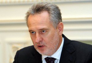 Председатель Совета Федерации работодателей Украины Дмитрий Фирташ на встрече с премьер-министром Украины в Киеве, в четверг, 22 ноября 2012 г. Фото Олега Маркевича / POOL / УНИАН