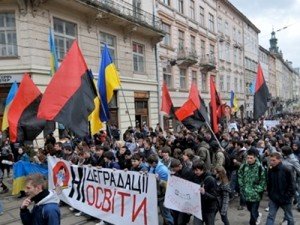 253892_20110413165415