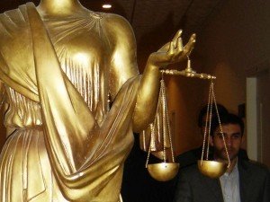 оскарженню не підлягає
