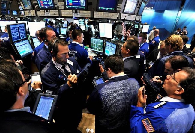 img1976460_Diler_formiruet_iz_etih_sdelok_gruppyi_s_opredelyonnoy_napravlennostyu