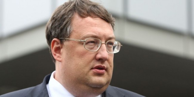 b-00195072-a-00025020