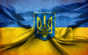 1400061289_v-makeevke-separatisty-snyali-gerb-ukrainy-so-zdaniya-ispolkoma-video