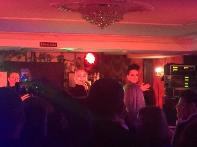 4f85c44a63fb53c9b40636ce47_5fe9062d