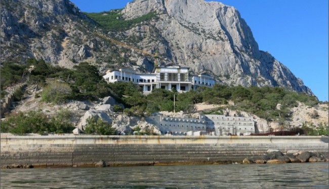 0_105fbf_dc8cea15_orig