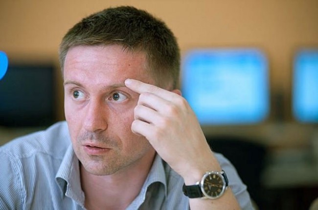 1387196232_obshhestvennogo-aktivista-a.-daniljuka-vyzvali-na-dopros-po-povodu-prizyvov-k-sverzheniju-konstitucionnogo-stroja