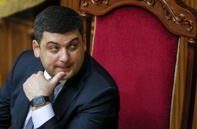 Ukrainian Parliament Speaker Volodymyr Groysman attends a parliament session in Kiev, Ukraine, April 12, 2016. REUTERS/Gleb Garanich