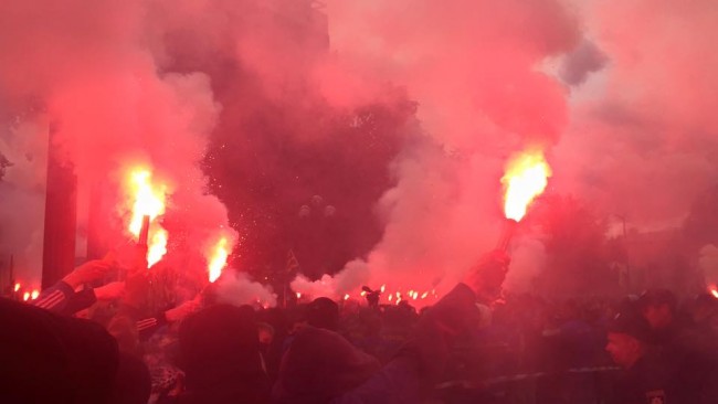 rada-okutana-edkim-krasnym-dymom_rect_966cc3f984186605434bd4ece8151fe8