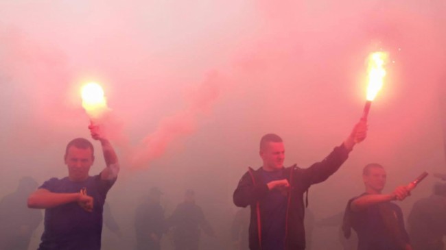 rada-okutana-edkim-krasnym-dymom_rect_dde61a05378357181b216e7bc286c2e5