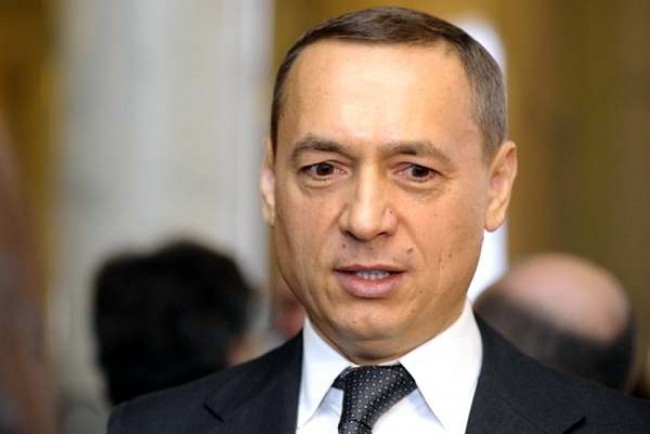 fb9a1c4b8996e9ae4e3aa0aad132644b_XL