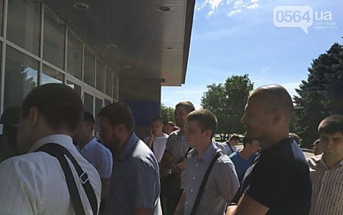 33c8a1a7665b05ed1e1cc878cc2f5586.i999x999x670E