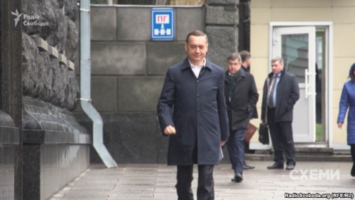 D0B6760E-5D75-4BCE-835E-645394A35263_w650_r1_s