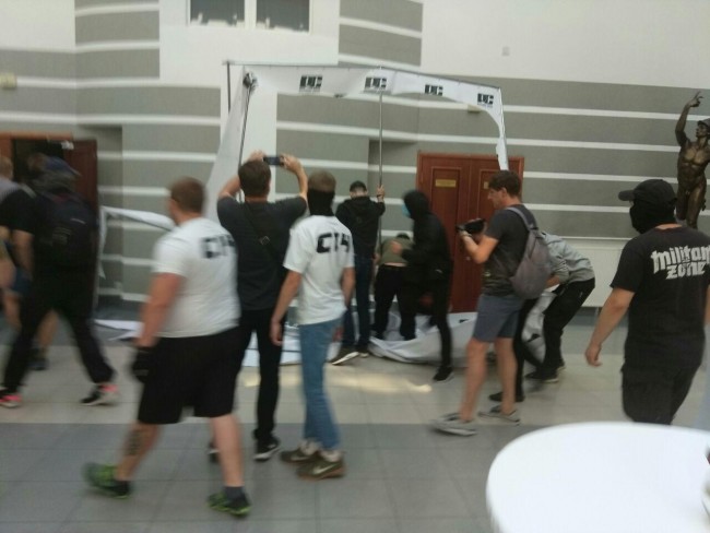 photo2018-07-0610-58-30